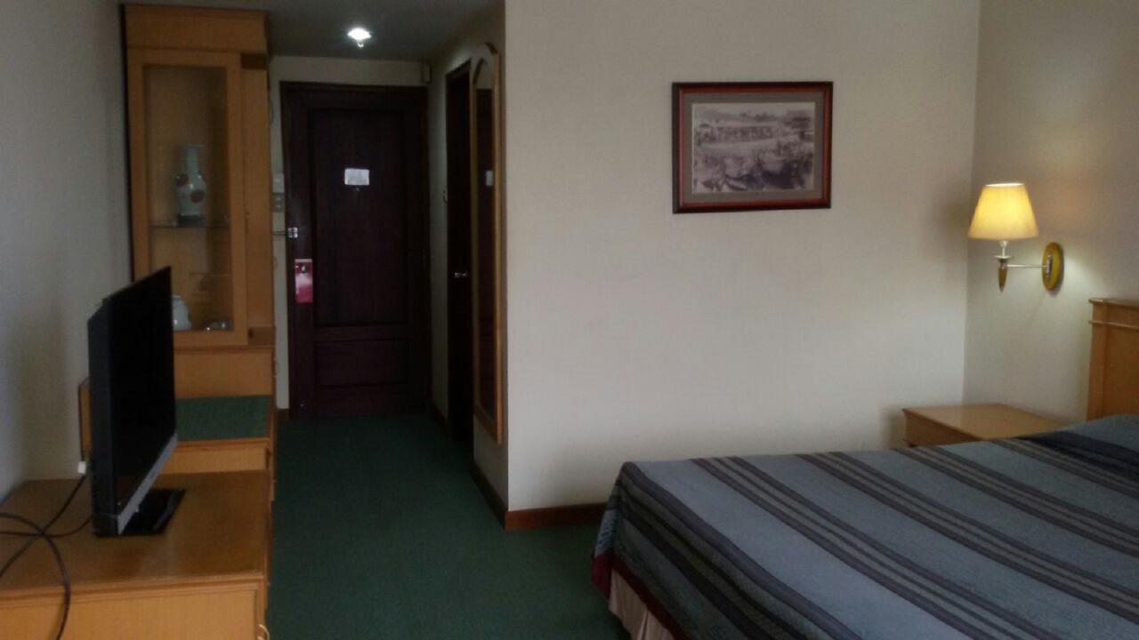Hotel Sandjaja Palembang Exteriör bild